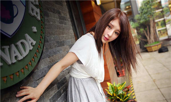 徽州想找一个女性生孩子给报酬-｛找个女人生孩子多少钱｝